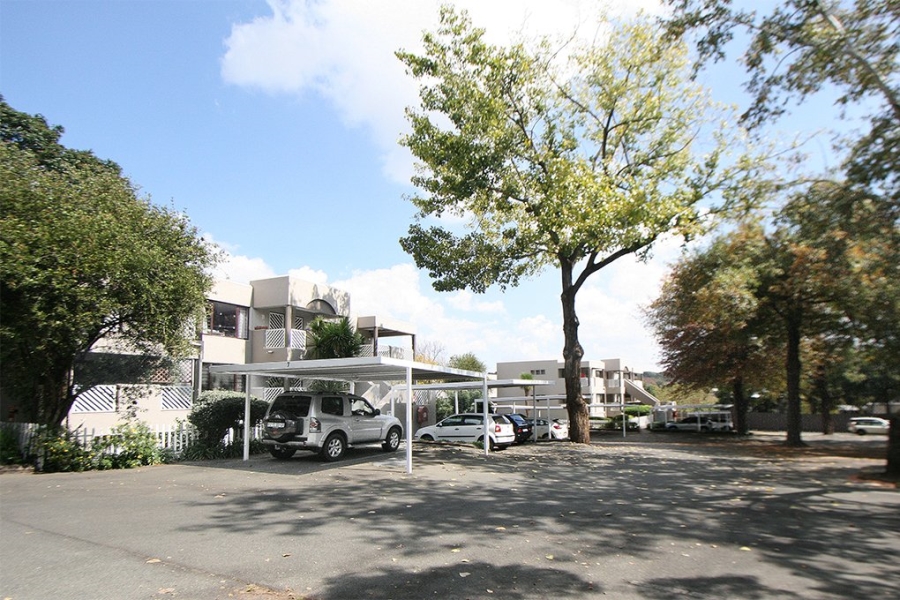 To Let 2 Bedroom Property for Rent in Craighall Park Gauteng
