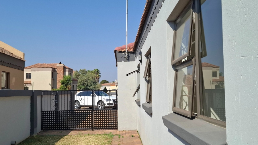 To Let  Bedroom Property for Rent in Bartlett Gauteng