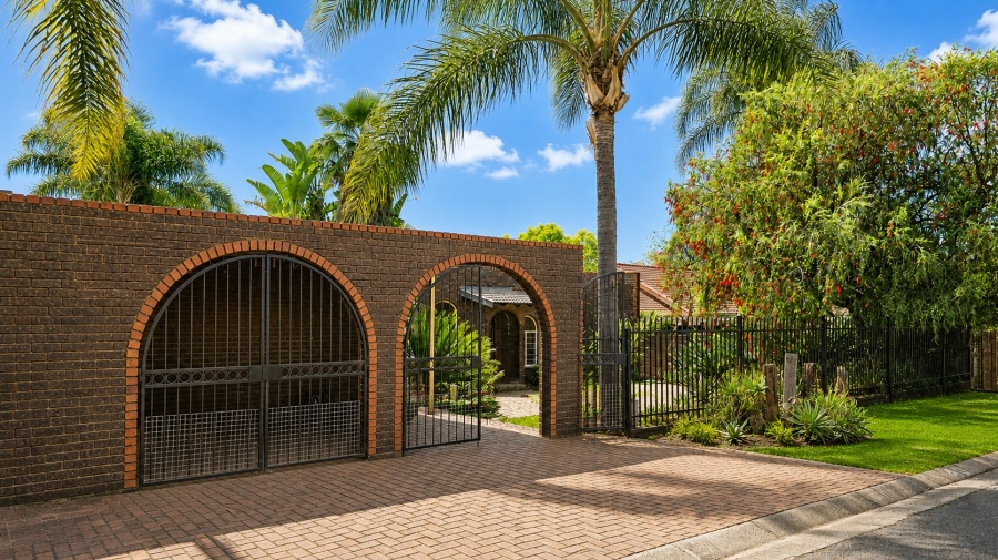 4 Bedroom Property for Sale in Rayton Gauteng