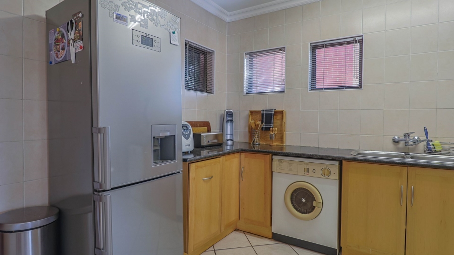 3 Bedroom Property for Sale in Stone Ridge Gauteng