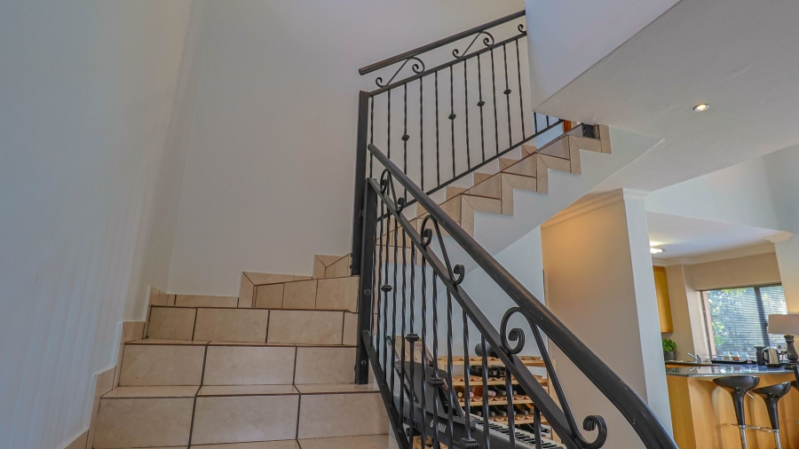 3 Bedroom Property for Sale in Stone Ridge Gauteng