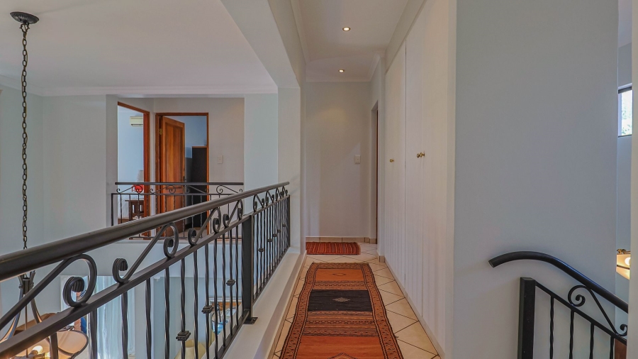 3 Bedroom Property for Sale in Stone Ridge Gauteng