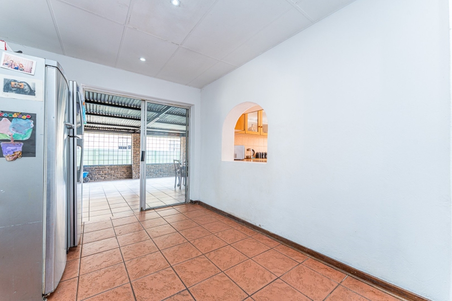6 Bedroom Property for Sale in Krugersdorp West Gauteng