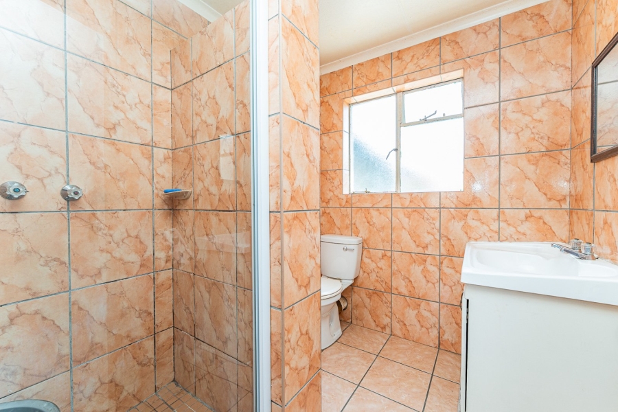 6 Bedroom Property for Sale in Krugersdorp West Gauteng