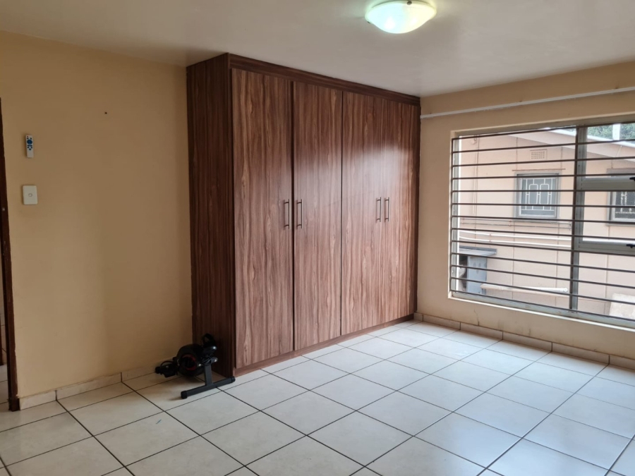 To Let 2 Bedroom Property for Rent in Lenasia Ext 5 Gauteng