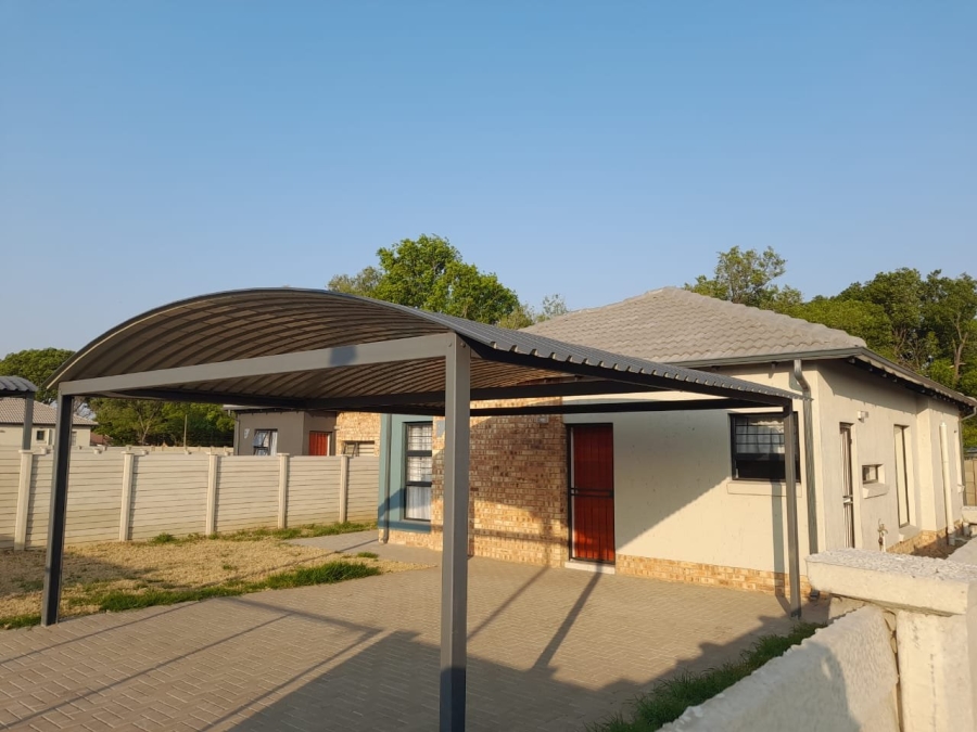 3 Bedroom Property for Sale in Vanderbijlpark CW 5 Gauteng