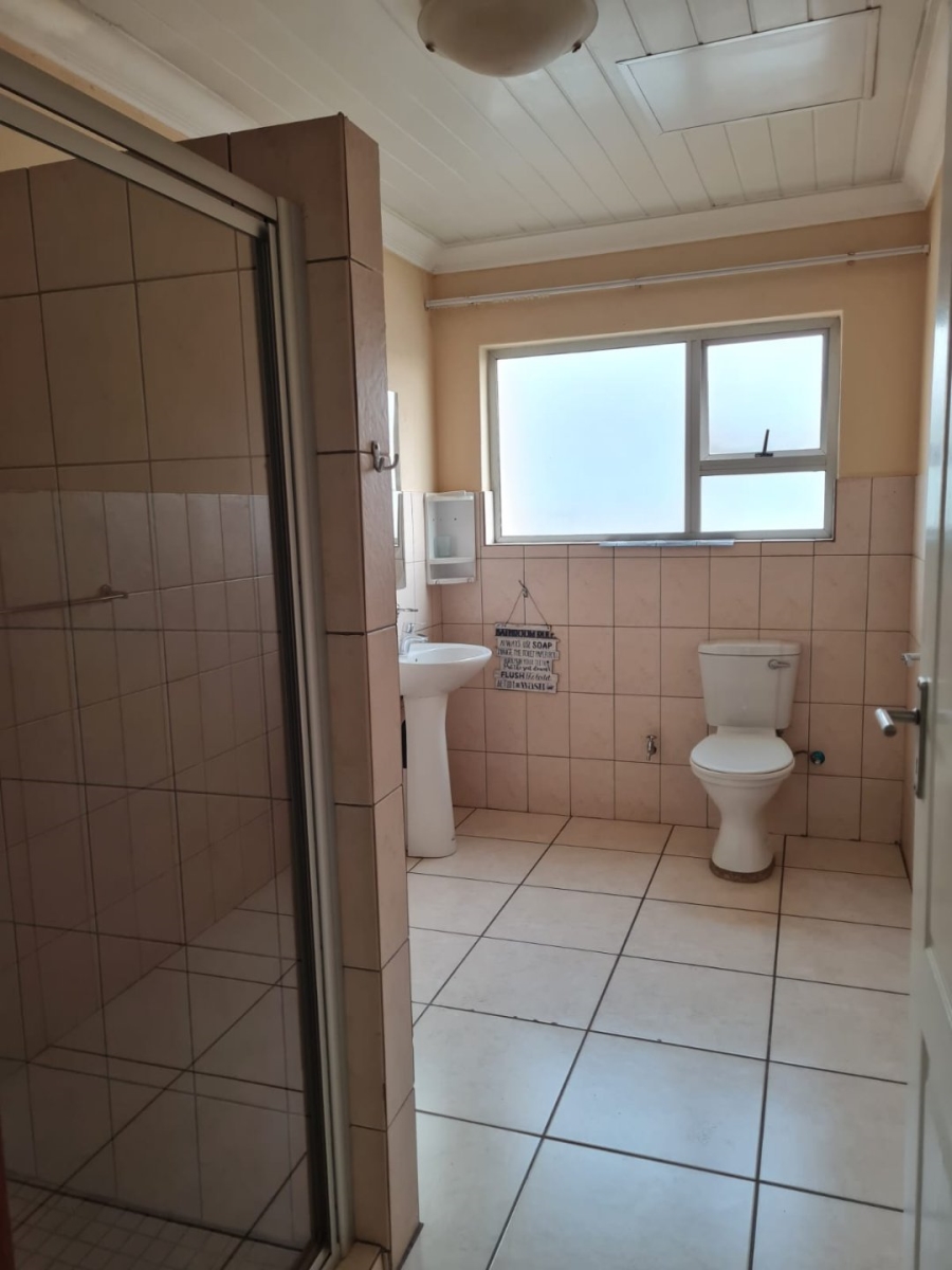 To Let 2 Bedroom Property for Rent in Lenasia Ext 5 Gauteng