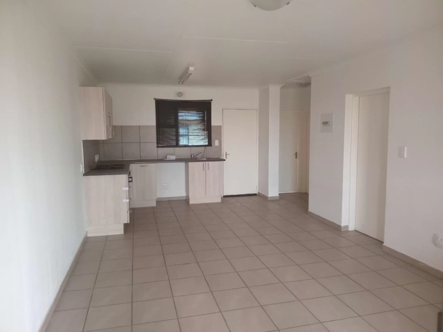  Bedroom Property for Sale in Albertsdal Gauteng