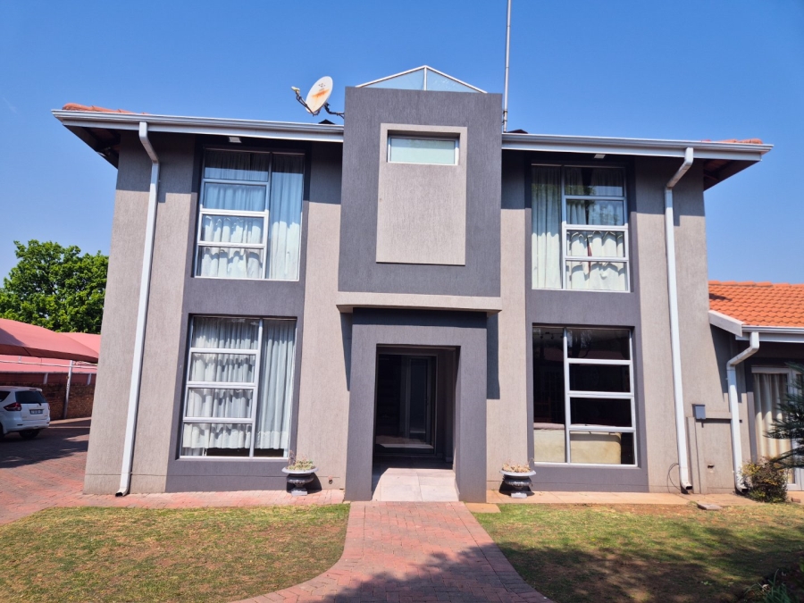9 Bedroom Property for Sale in Vanderbijlpark SE 3 Gauteng