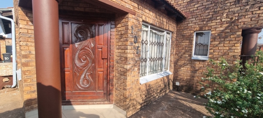 3 Bedroom Property for Sale in Danville Gauteng