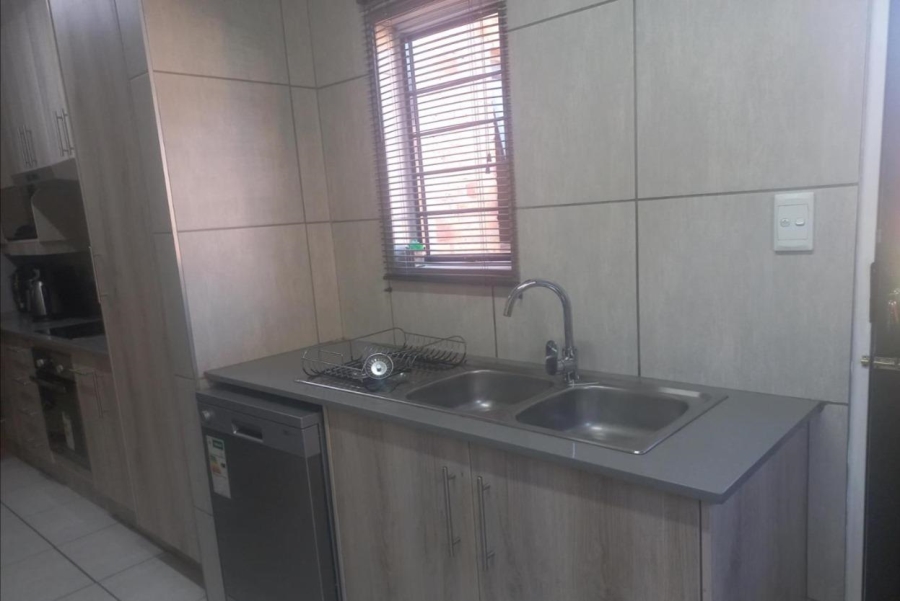 3 Bedroom Property for Sale in Pomona Gauteng