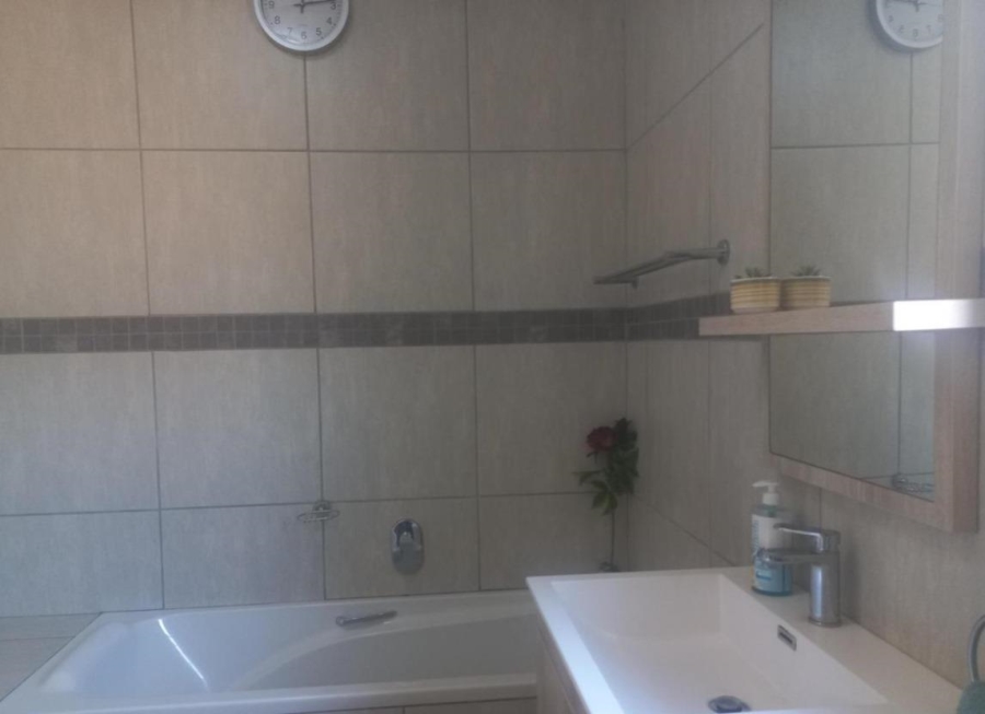 3 Bedroom Property for Sale in Pomona Gauteng