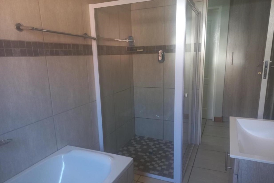 3 Bedroom Property for Sale in Pomona Gauteng