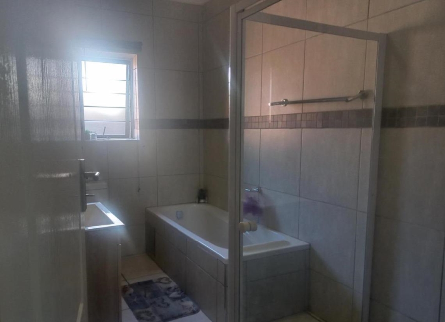3 Bedroom Property for Sale in Pomona Gauteng