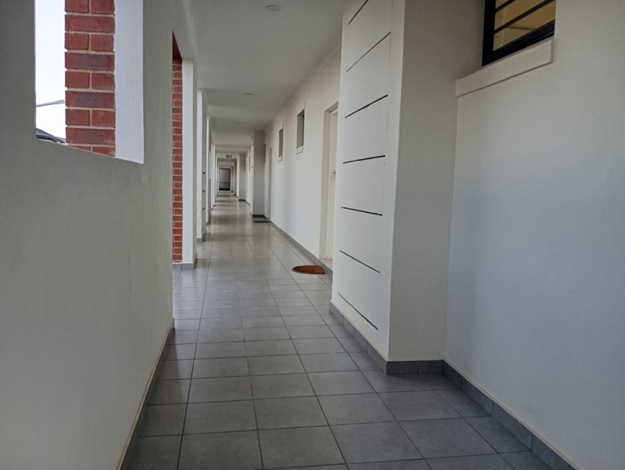 2 Bedroom Property for Sale in Greenstone Hill Gauteng