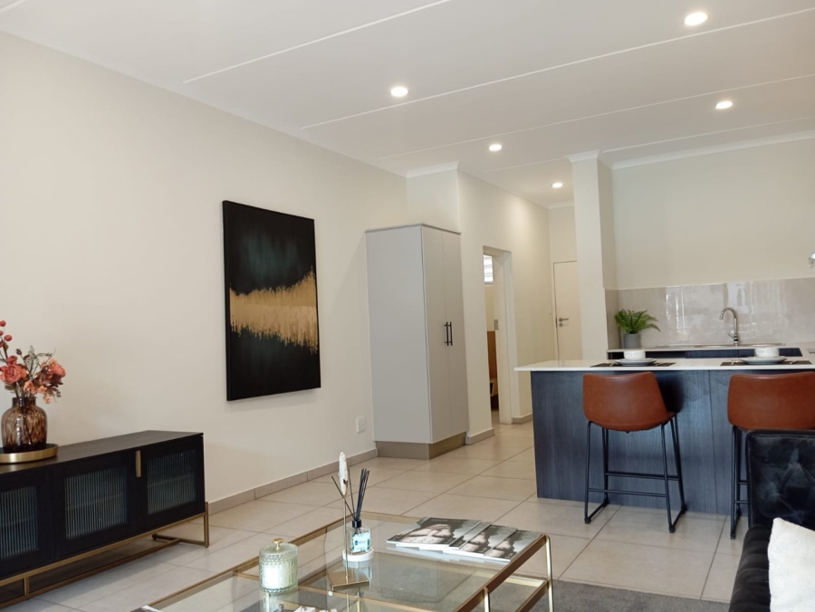 2 Bedroom Property for Sale in Greenstone Hill Gauteng