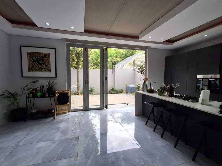 To Let 4 Bedroom Property for Rent in Morningside Manor Gauteng