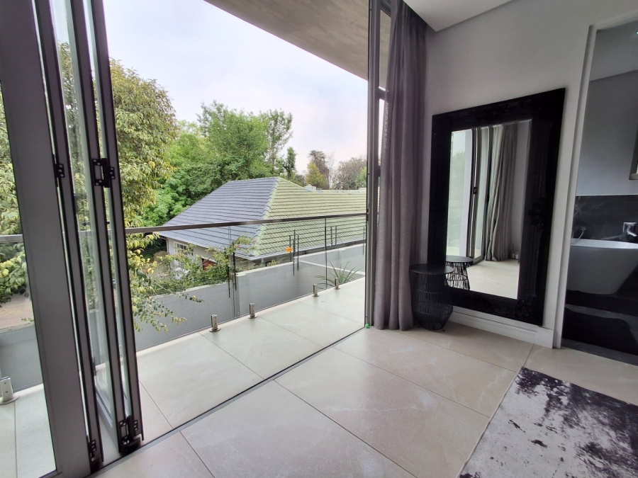 To Let 4 Bedroom Property for Rent in Morningside Manor Gauteng