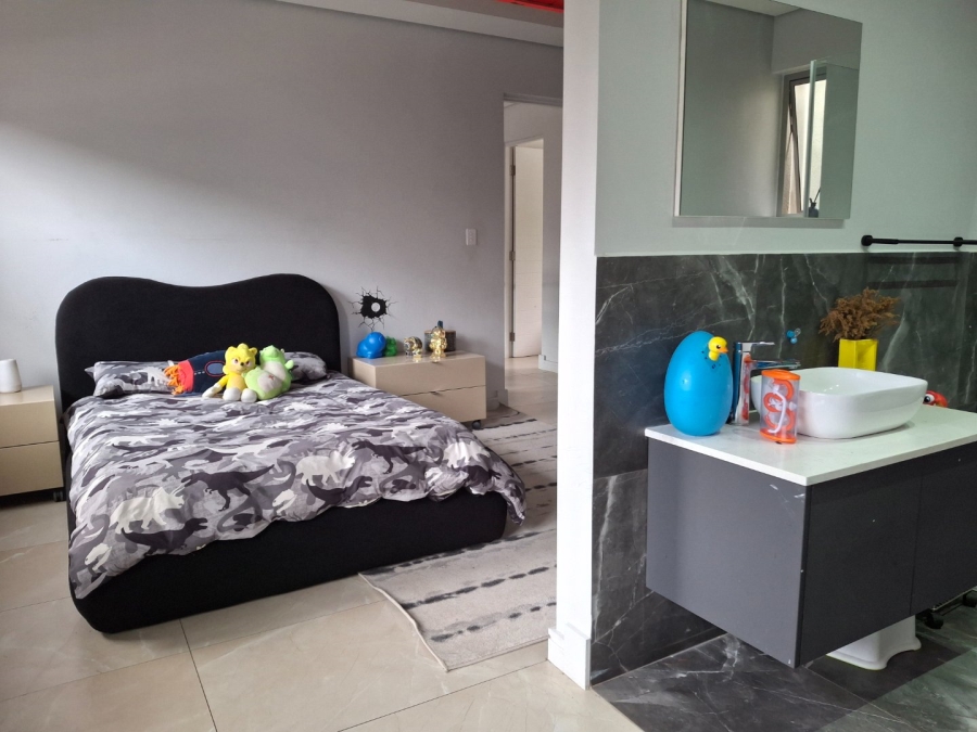 To Let 4 Bedroom Property for Rent in Morningside Manor Gauteng