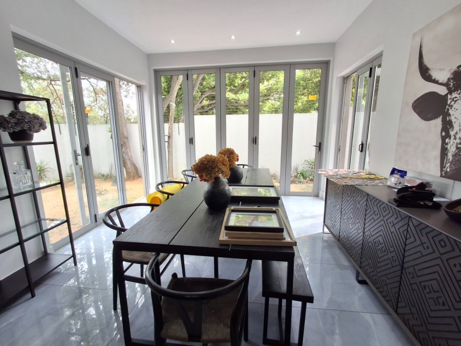 To Let 4 Bedroom Property for Rent in Morningside Manor Gauteng
