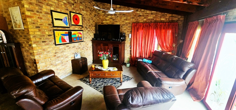5 Bedroom Property for Sale in Vaal Marina Gauteng