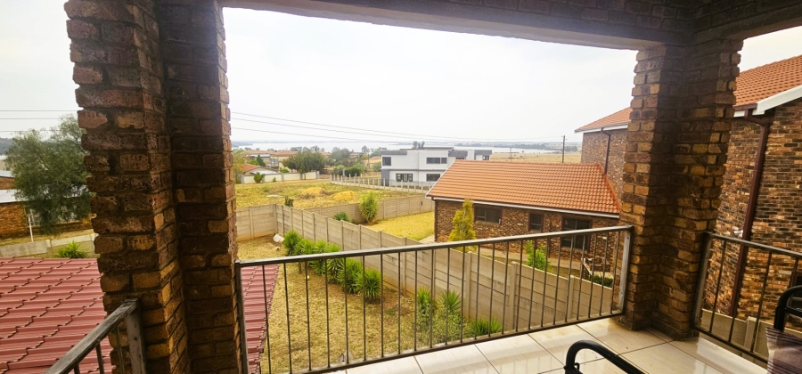 5 Bedroom Property for Sale in Vaal Marina Gauteng