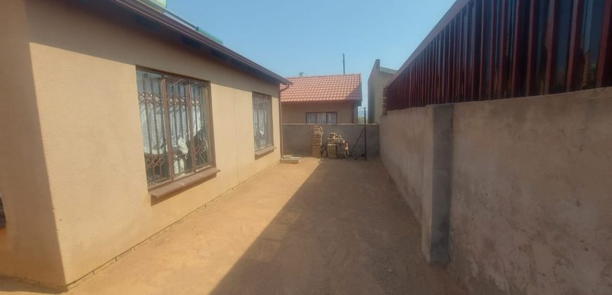 2 Bedroom Property for Sale in Soshanguve VV Gauteng