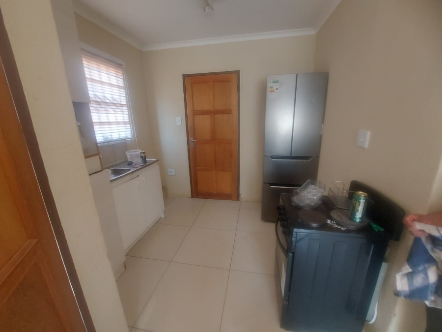 2 Bedroom Property for Sale in Soshanguve VV Gauteng