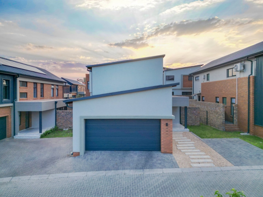 3 Bedroom Property for Sale in Carlswald Gauteng