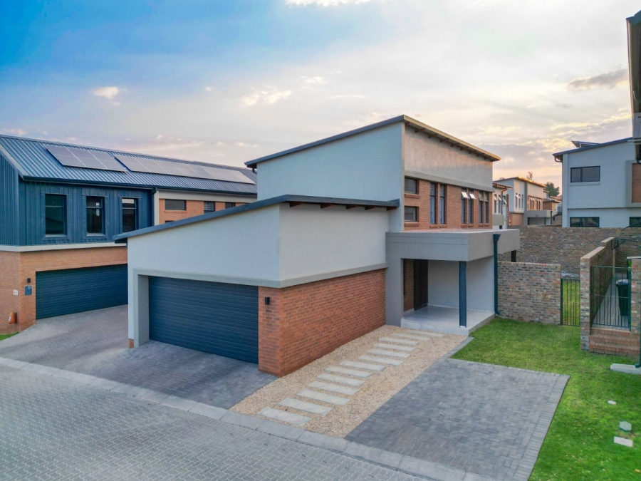 3 Bedroom Property for Sale in Carlswald Gauteng