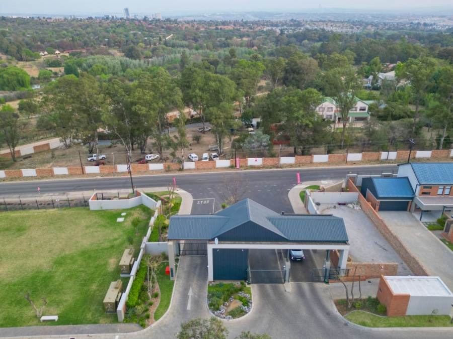 3 Bedroom Property for Sale in Carlswald Gauteng