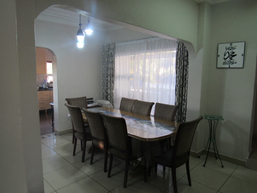 6 Bedroom Property for Sale in Proclamation Hill Gauteng