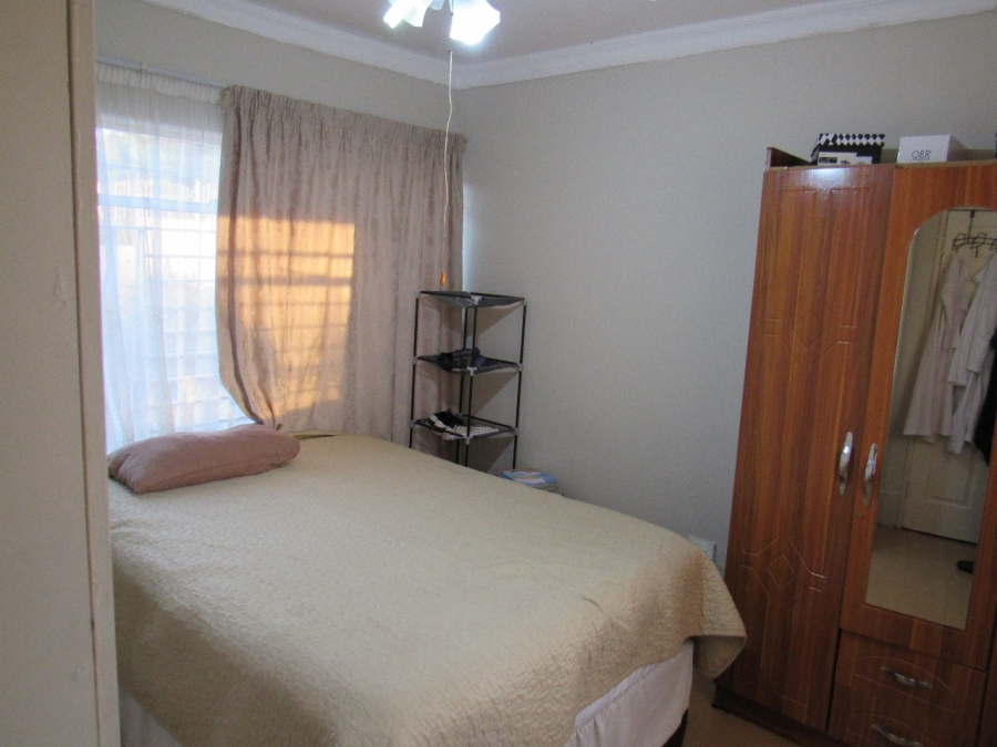 6 Bedroom Property for Sale in Proclamation Hill Gauteng