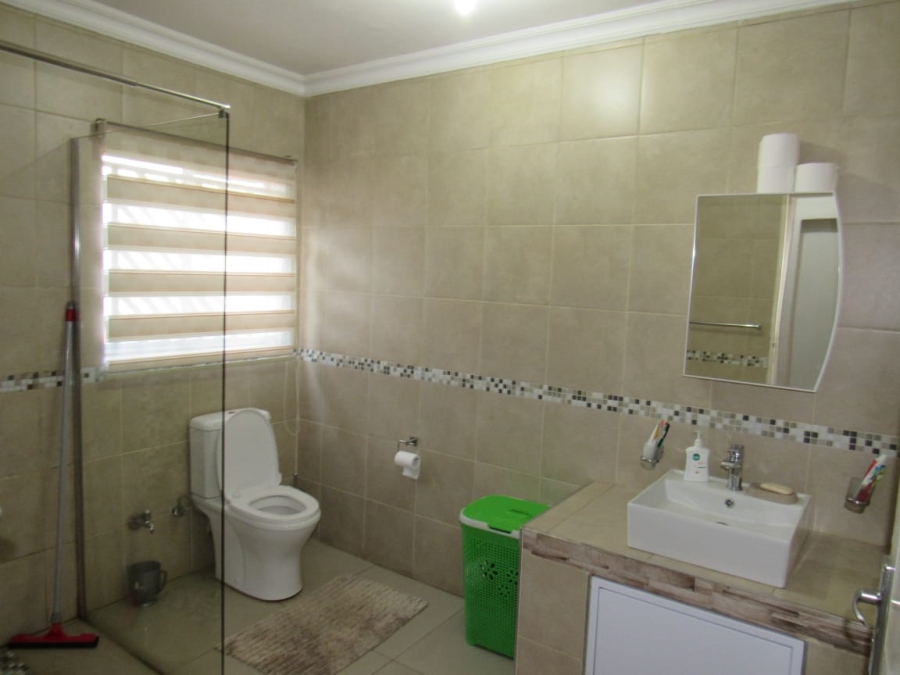 6 Bedroom Property for Sale in Proclamation Hill Gauteng