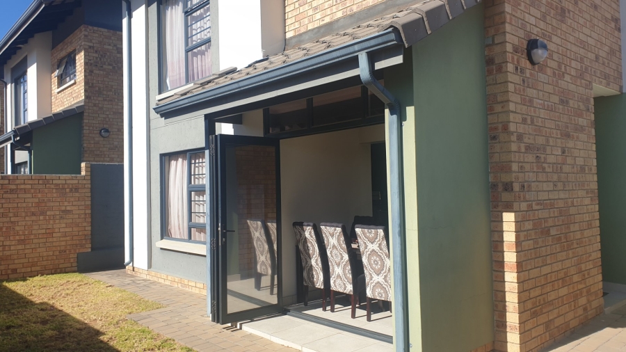 3 Bedroom Property for Sale in Amberfield Gauteng