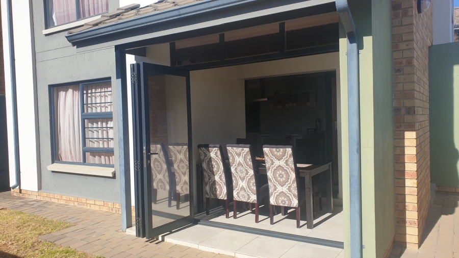 3 Bedroom Property for Sale in Amberfield Gauteng