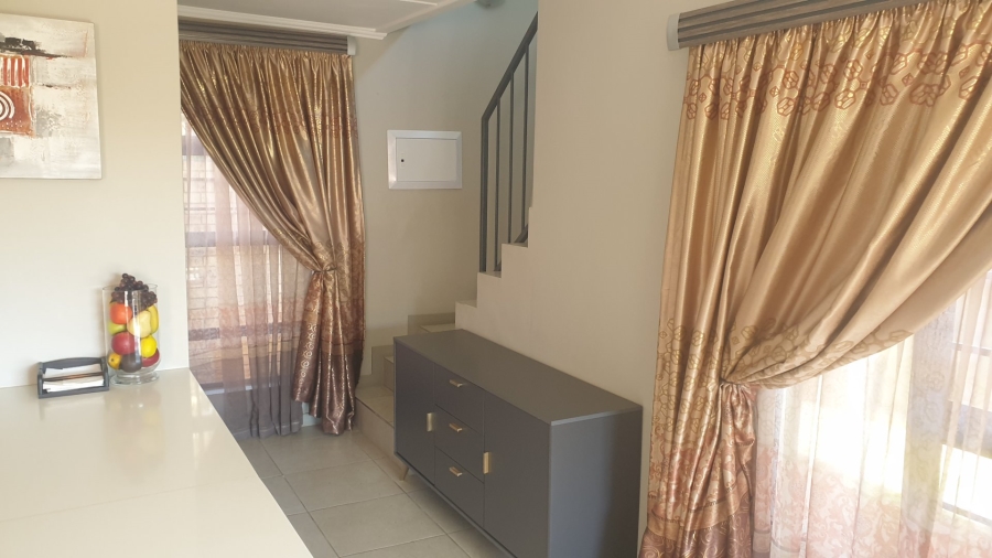 3 Bedroom Property for Sale in Amberfield Gauteng
