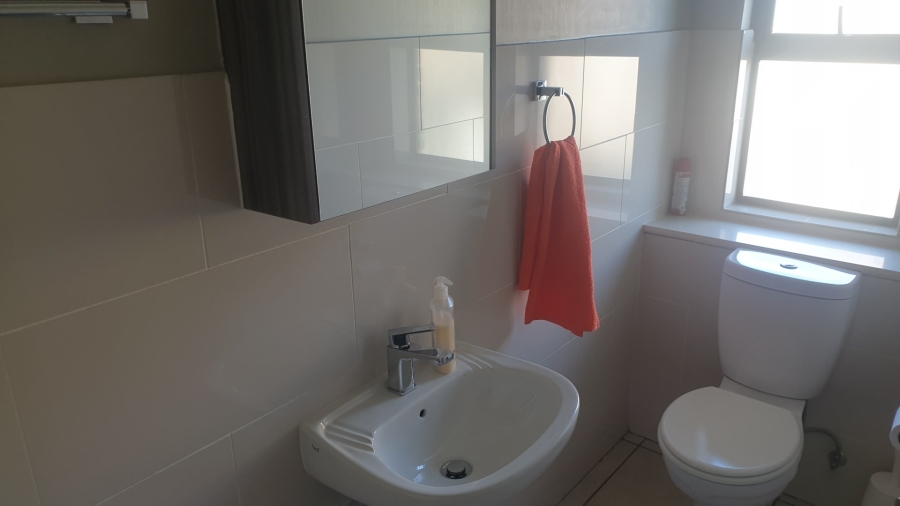 3 Bedroom Property for Sale in Amberfield Gauteng