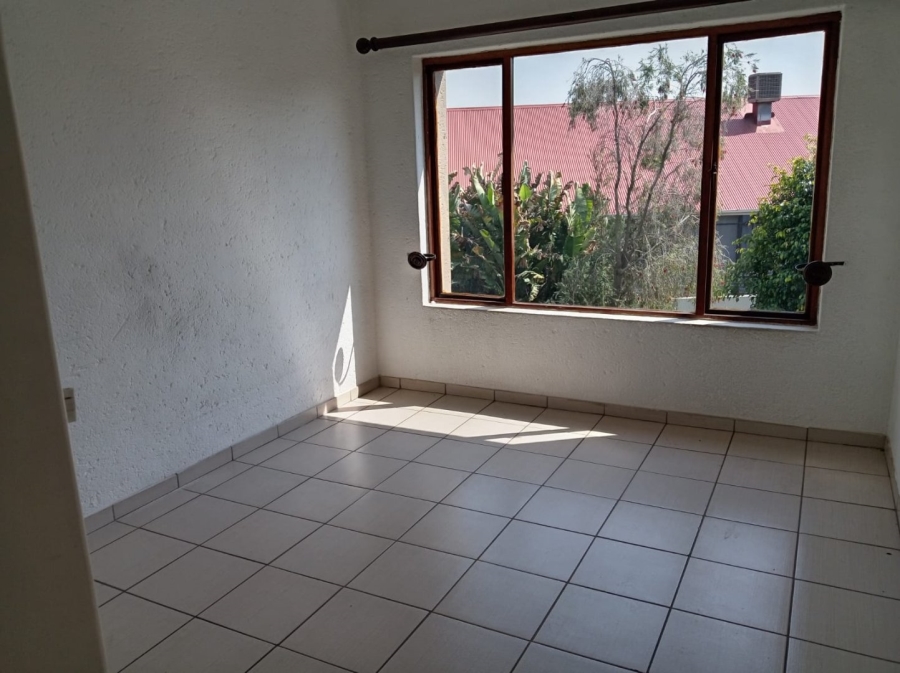 2 Bedroom Property for Sale in Marais Steyn Park Gauteng