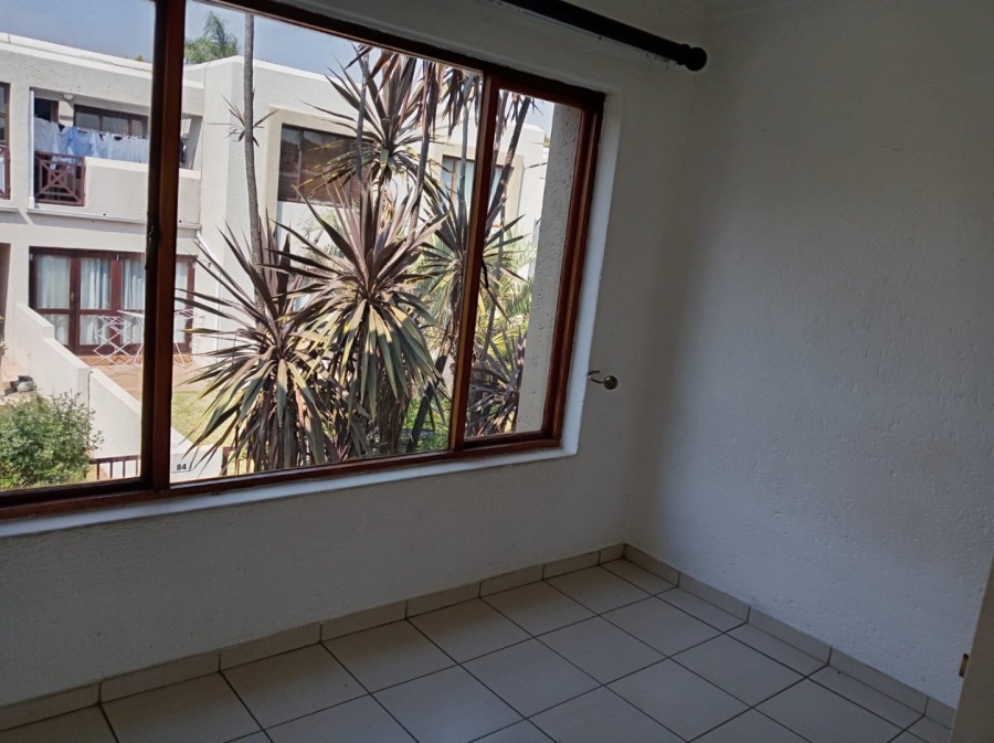 2 Bedroom Property for Sale in Marais Steyn Park Gauteng