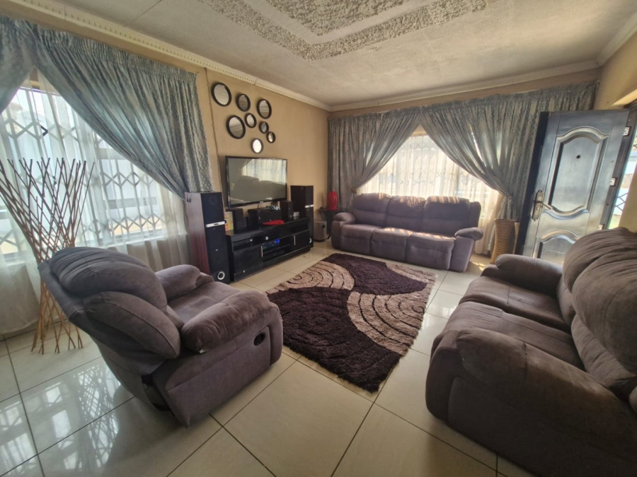 4 Bedroom Property for Sale in Danville Gauteng