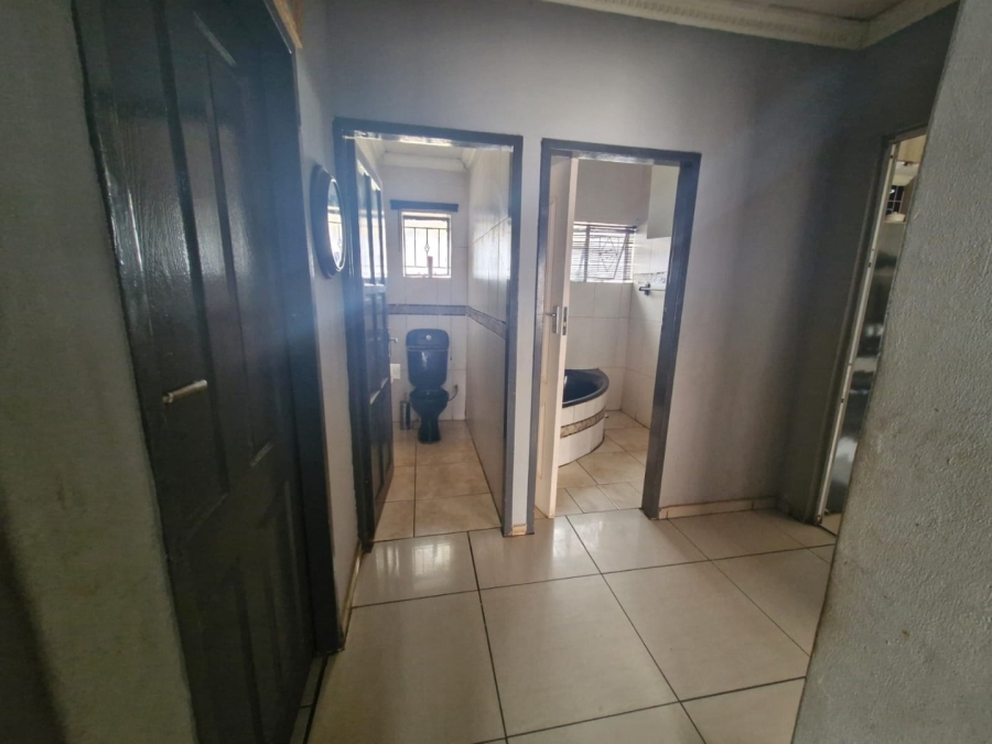 4 Bedroom Property for Sale in Danville Gauteng