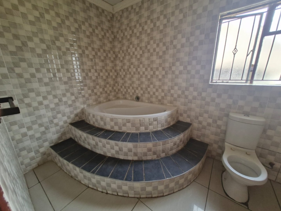 4 Bedroom Property for Sale in Danville Gauteng