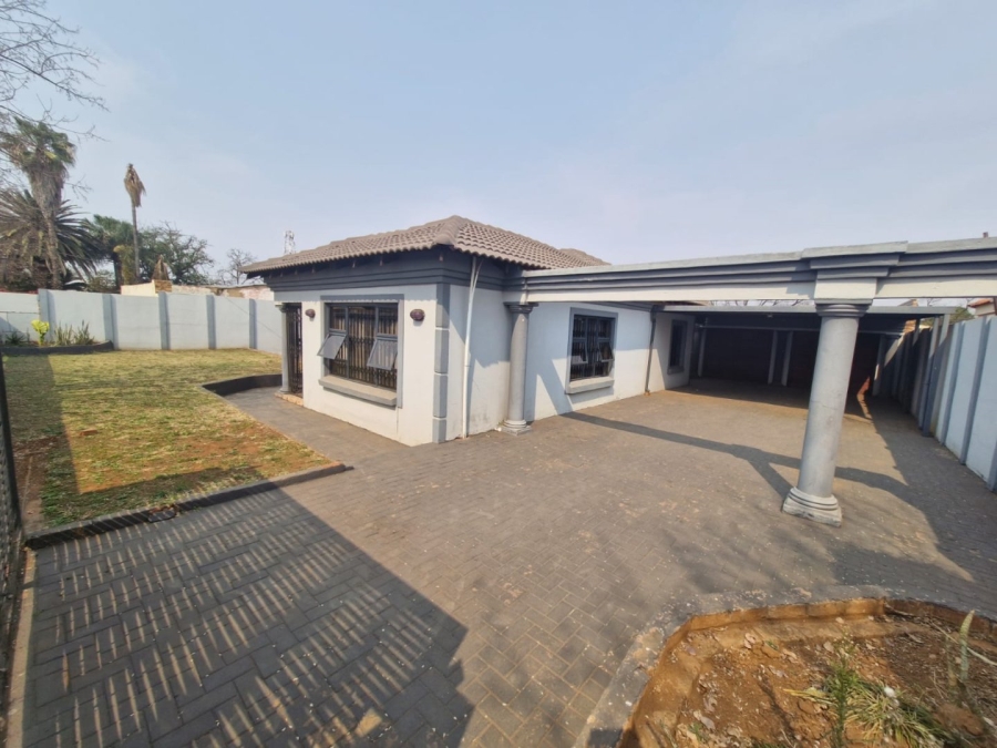 4 Bedroom Property for Sale in Danville Gauteng