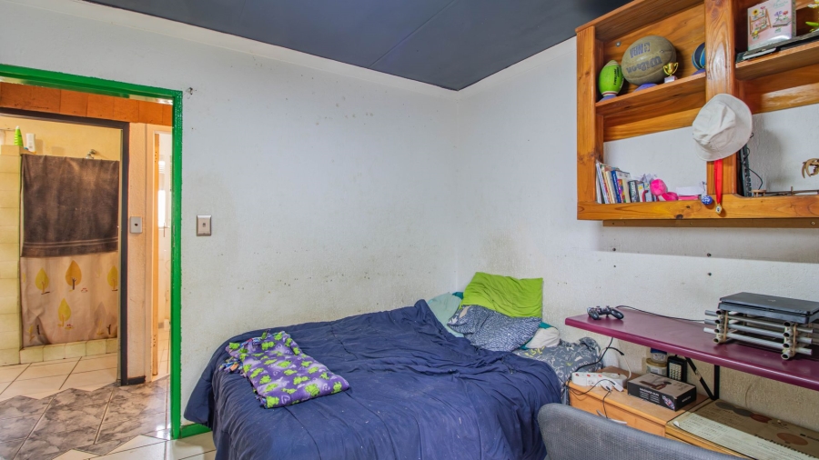 2 Bedroom Property for Sale in Bonaero Park Gauteng