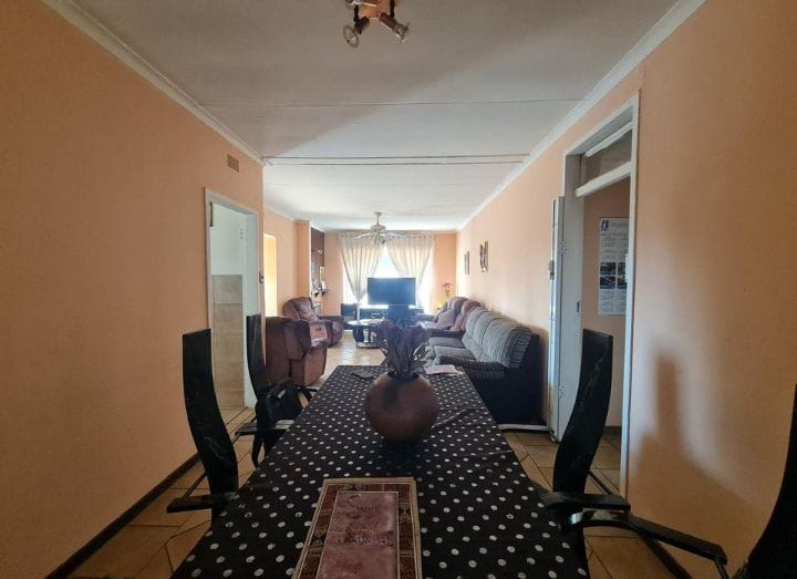 4 Bedroom Property for Sale in Croydon Gauteng