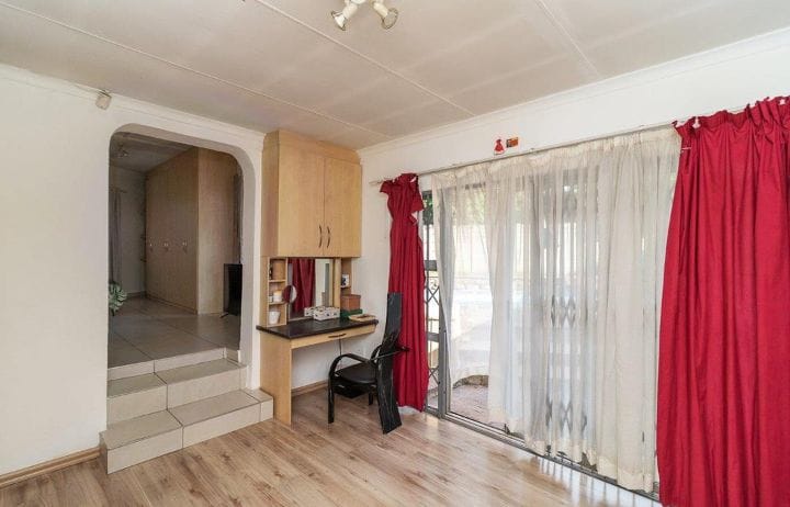 4 Bedroom Property for Sale in Croydon Gauteng