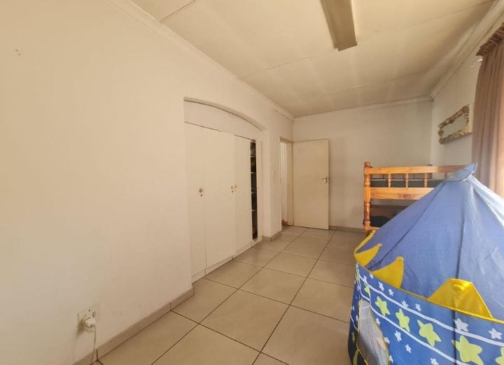 4 Bedroom Property for Sale in Croydon Gauteng