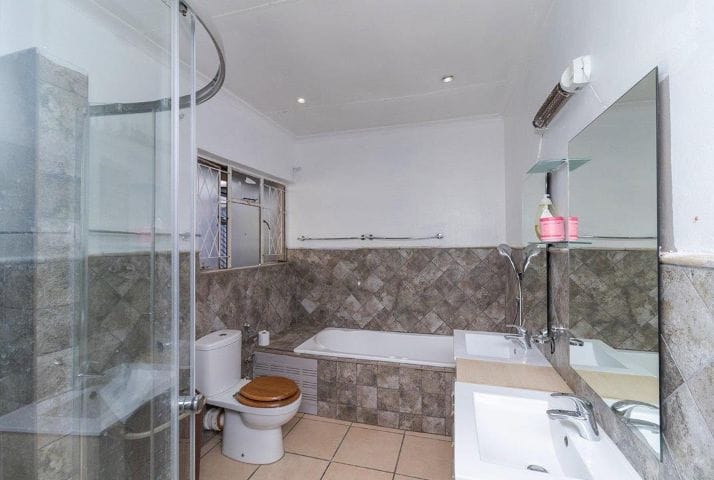 4 Bedroom Property for Sale in Croydon Gauteng