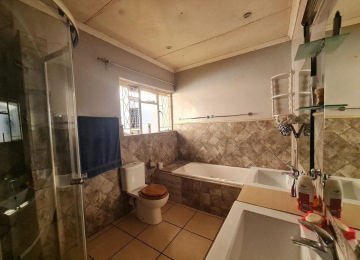 4 Bedroom Property for Sale in Croydon Gauteng